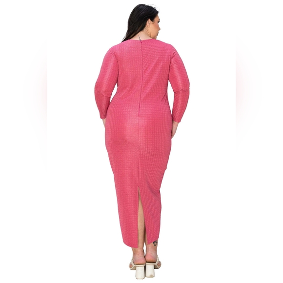 NEW NWOT LIVD Apparel Plus Size Kylo Textured Bodycon Dress Color Rose - Picture 4 of 6